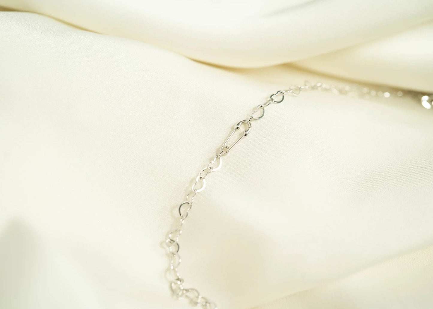 .925 Sterling Silver Horizontal Safety Pin Charm for Permanent Jewelry / PMJ1027