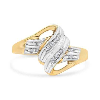 Bypass-Ring mit Diamanten im Rundschliff, 10 Karat Gelb- und Weißgold,