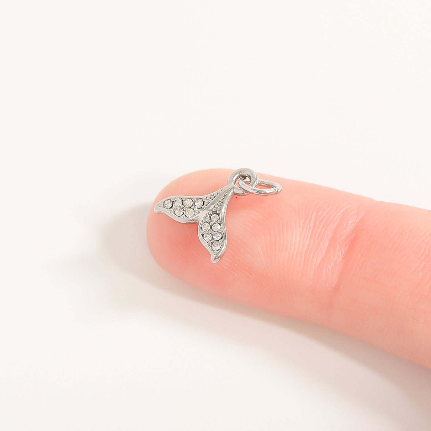 18K Gold PVD Stainless Steel Mermaid Tail Charm / PDL0202