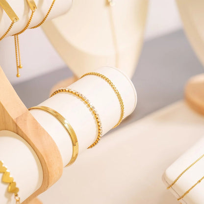 18K Gold PVD Stainless Steel Diamond Cut Curb Chain Bracelet / BRJ9098