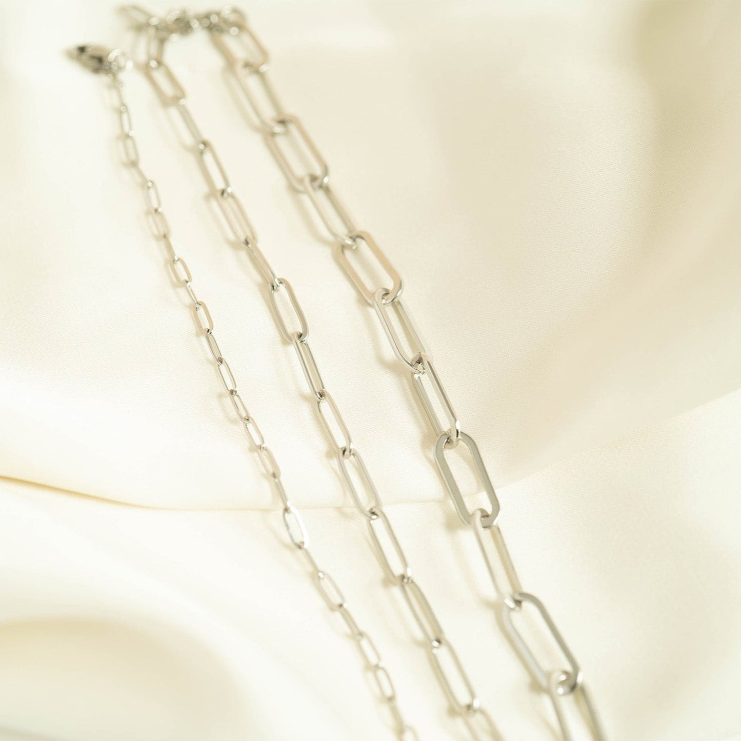 18K Gold PVD Stainless Steel Paperclip Chain Bracelet / BRJ1001