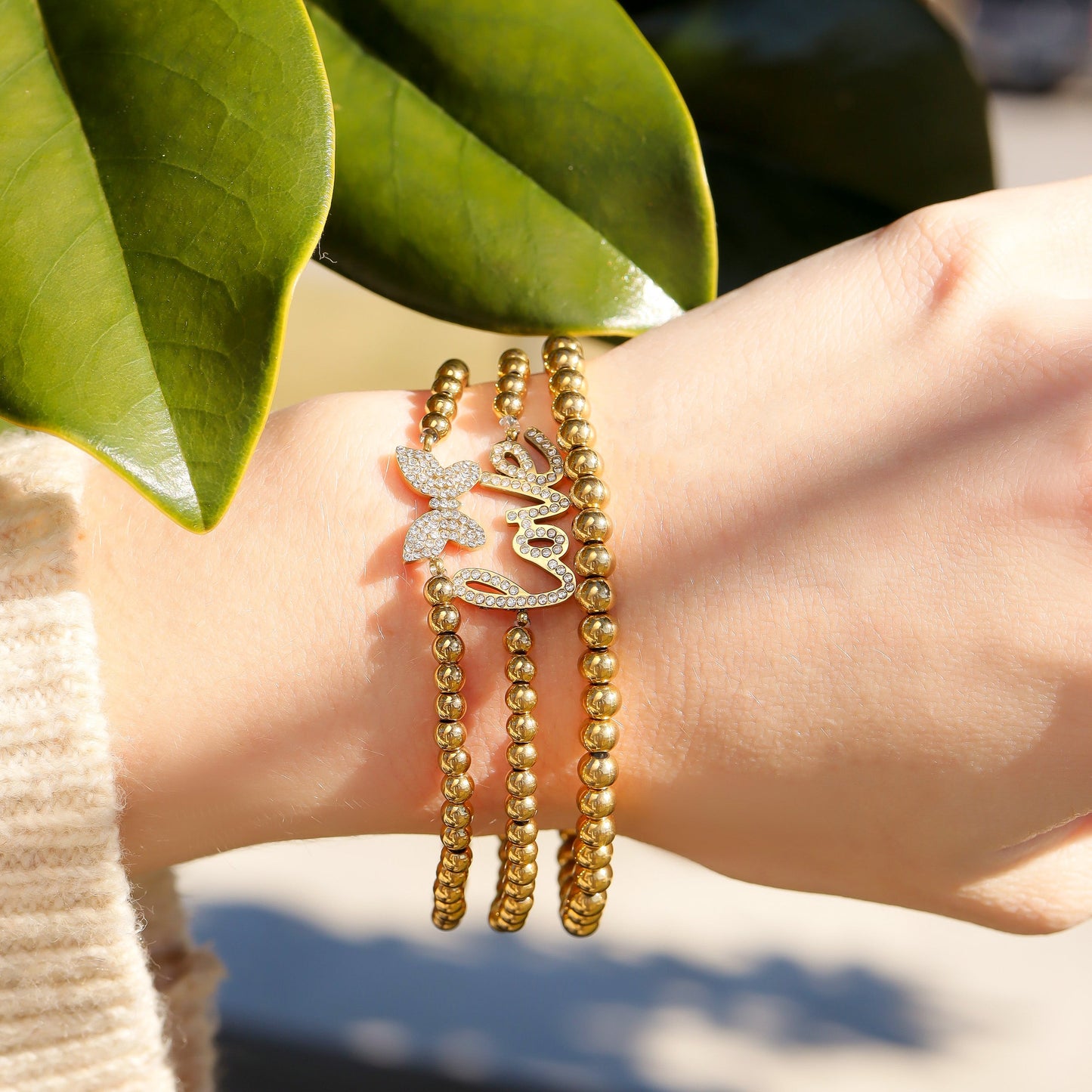 18K Gold PVD Coated Stainless Steel Metal Beaded Stretch Bracelet / SBB0342