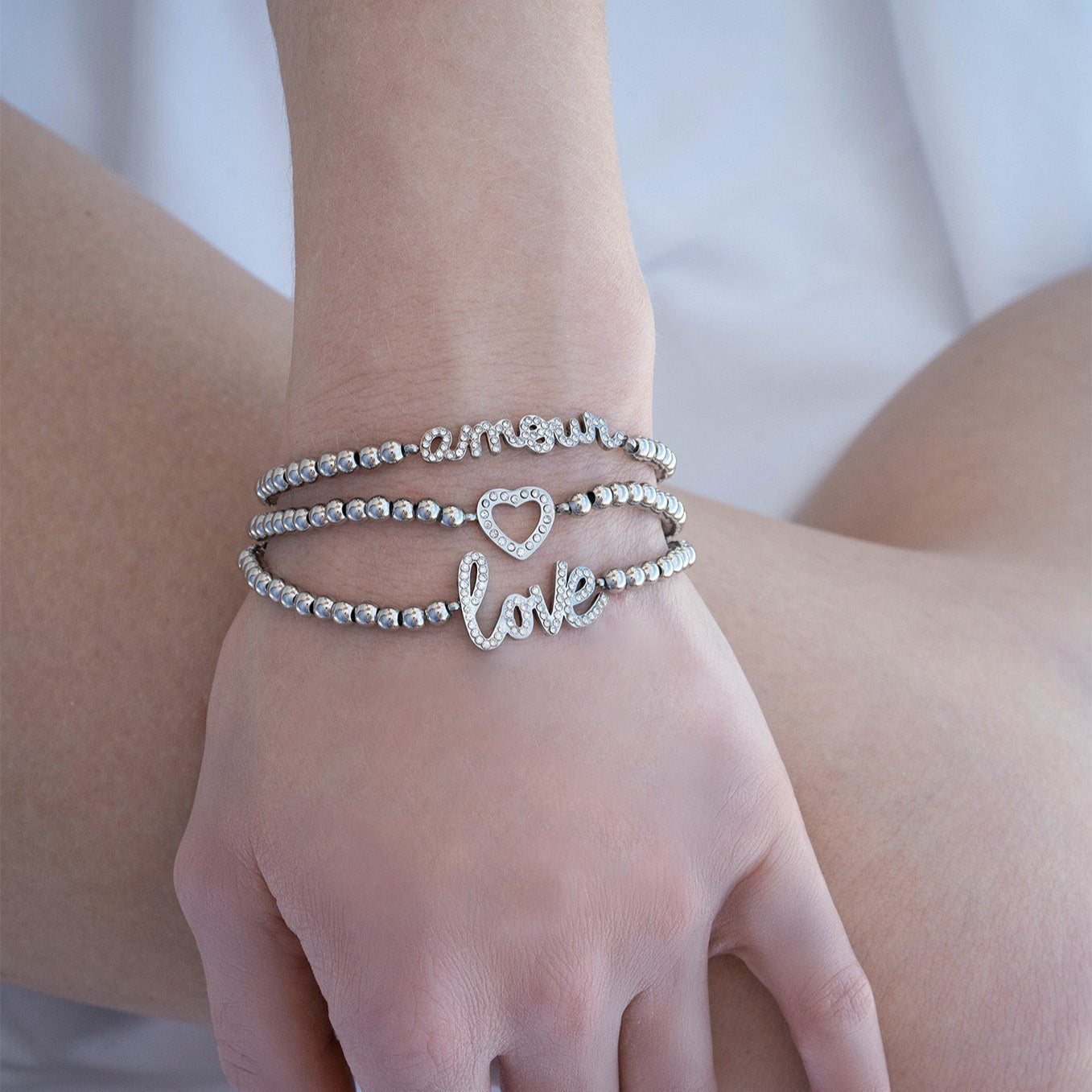 18K Gold PVD Stainless Steel Stone Heart Metal Beaded Stretch Bracelet / BRJ1016