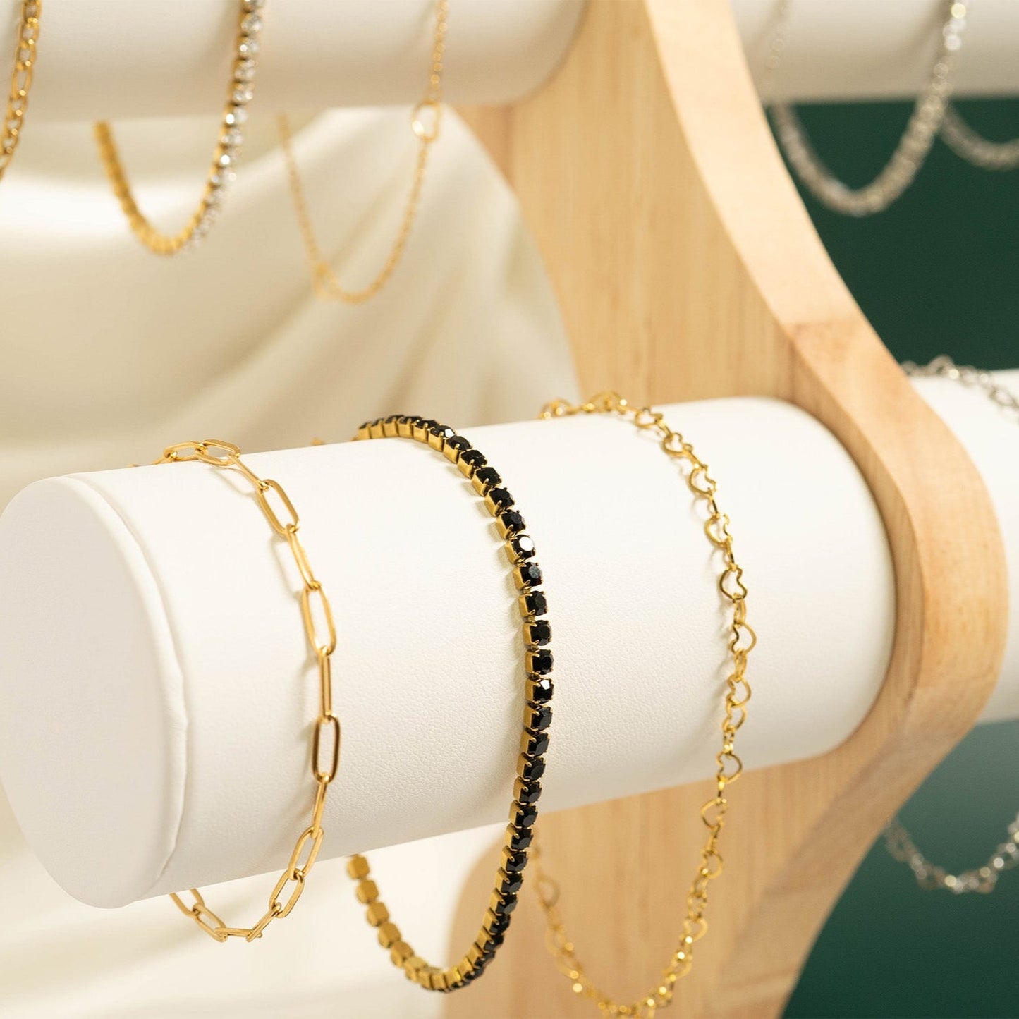 18K Gold PVD Stainless Steel Jet Rhinestone Tennis Chain Bracelet / TBR0004