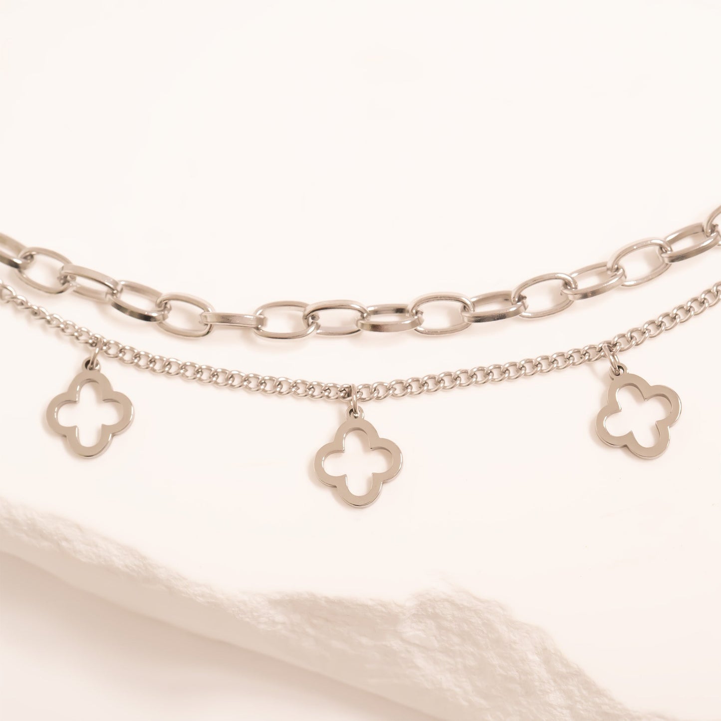 18K Gold PVD Stainless Steel Lucky Clover Charm Bracelet / BRJ1080