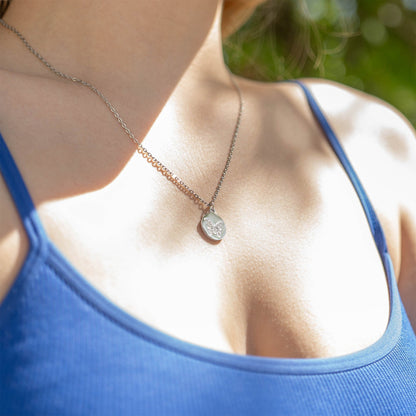 18K Gold PVD Stainless Steel Stone Butterfly Pendant Necklace / CHN0085