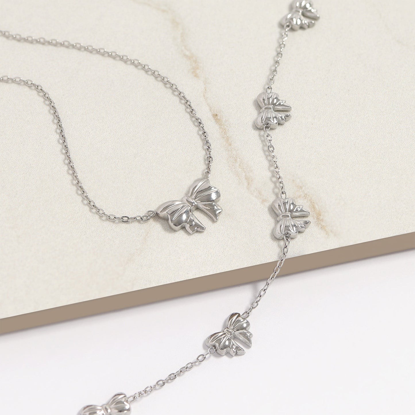 18K Gold PVD Stainless Steel Bow Station Bracelet / BRJ1069