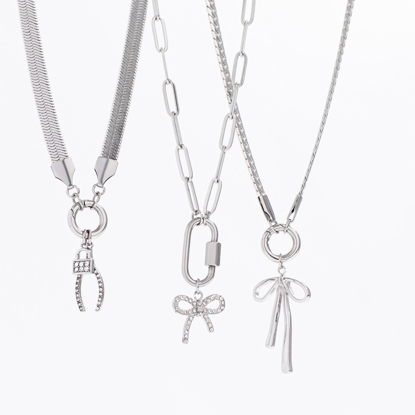 18K Gold PVD Stainless Steel Long Bow Charm / PDL0277