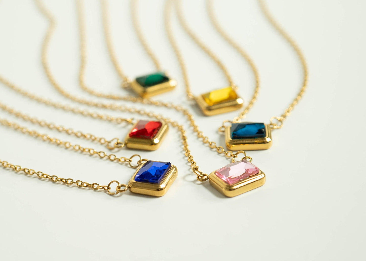 18K Gold PVD Stainless Steel Loop Connector Chain Necklace / CHN9964