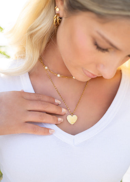 18K Gold PVD Stainless Steel Heart Amour Charm / PDL0256