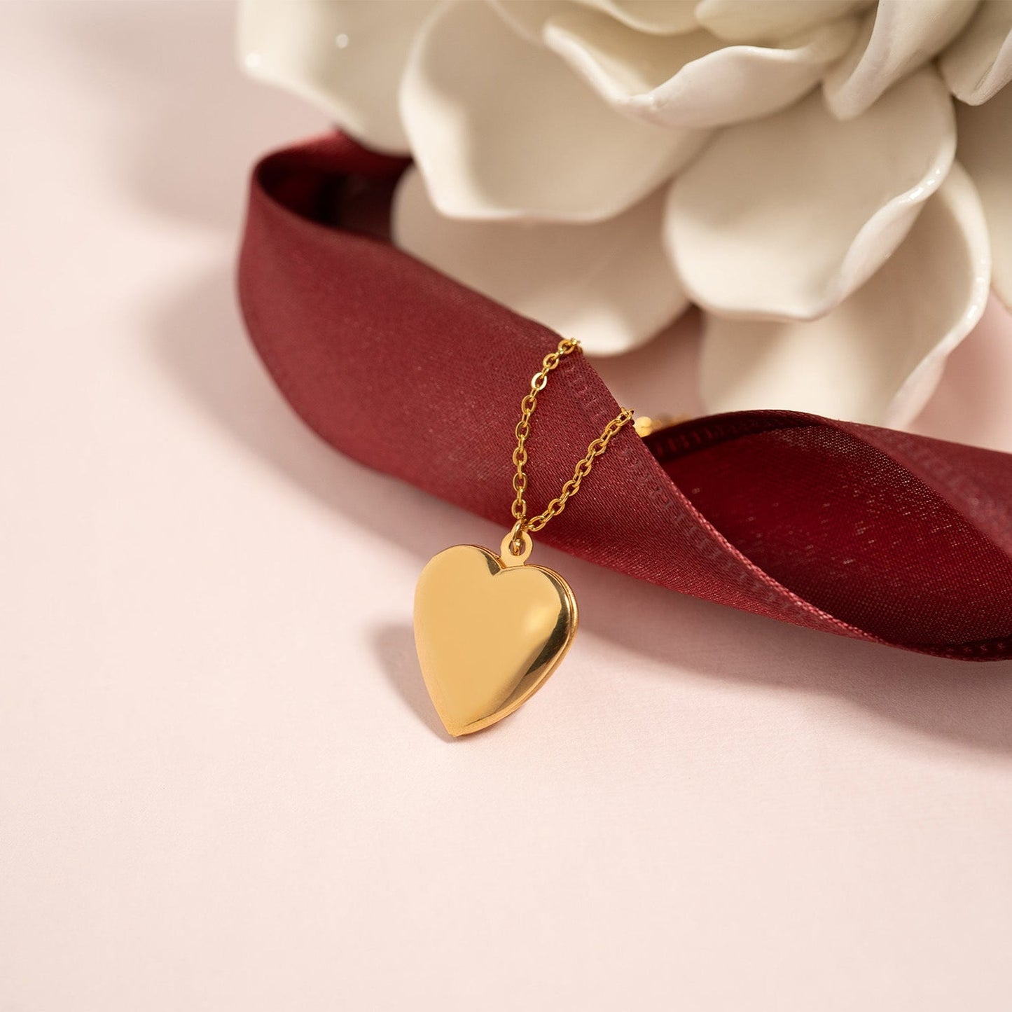 18K Gold PVD Stainless Steel Heart Locket / PDL0239