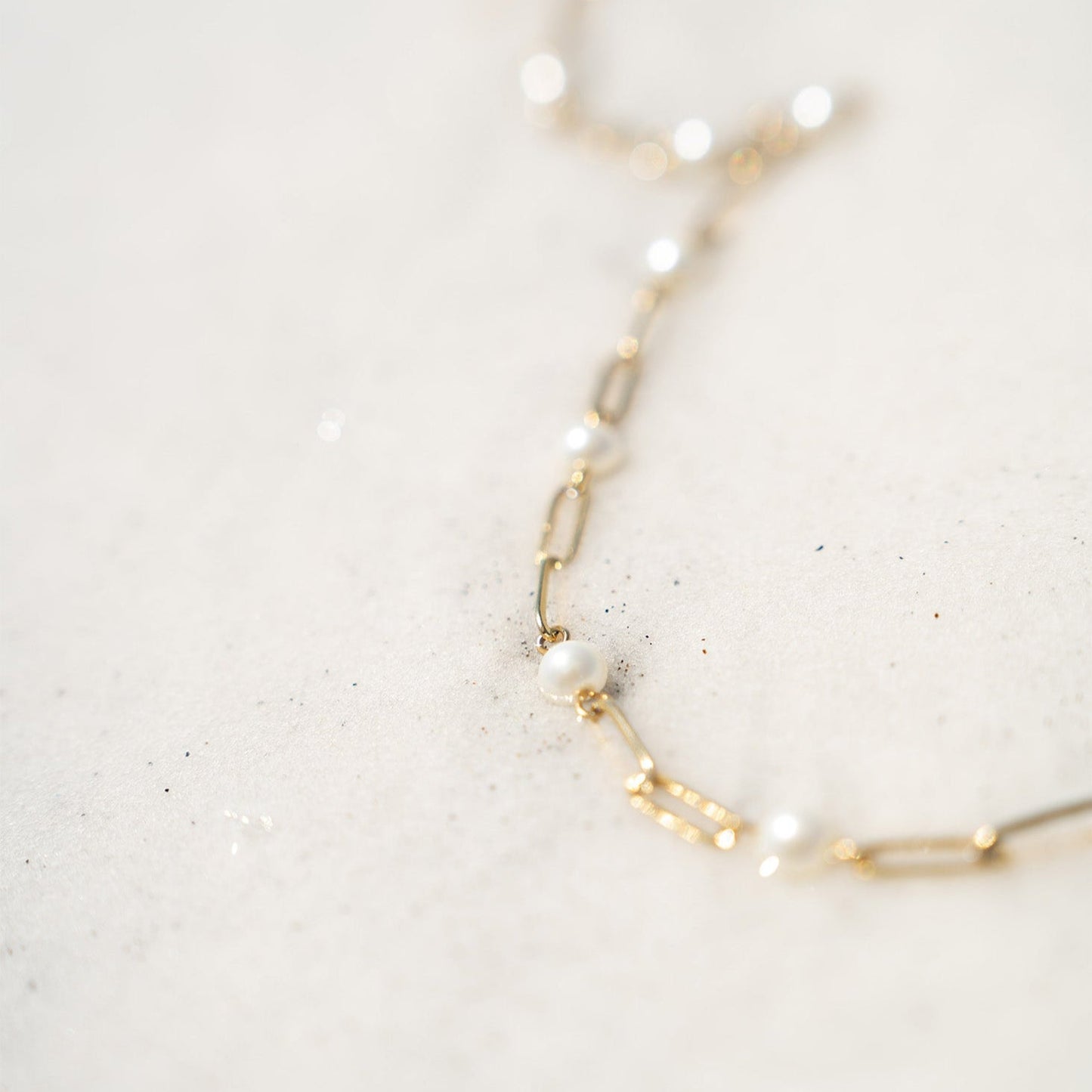 18K Gold PVD Stainless Steel Pearl Station Paperclip Chain Necklace / CHN0082