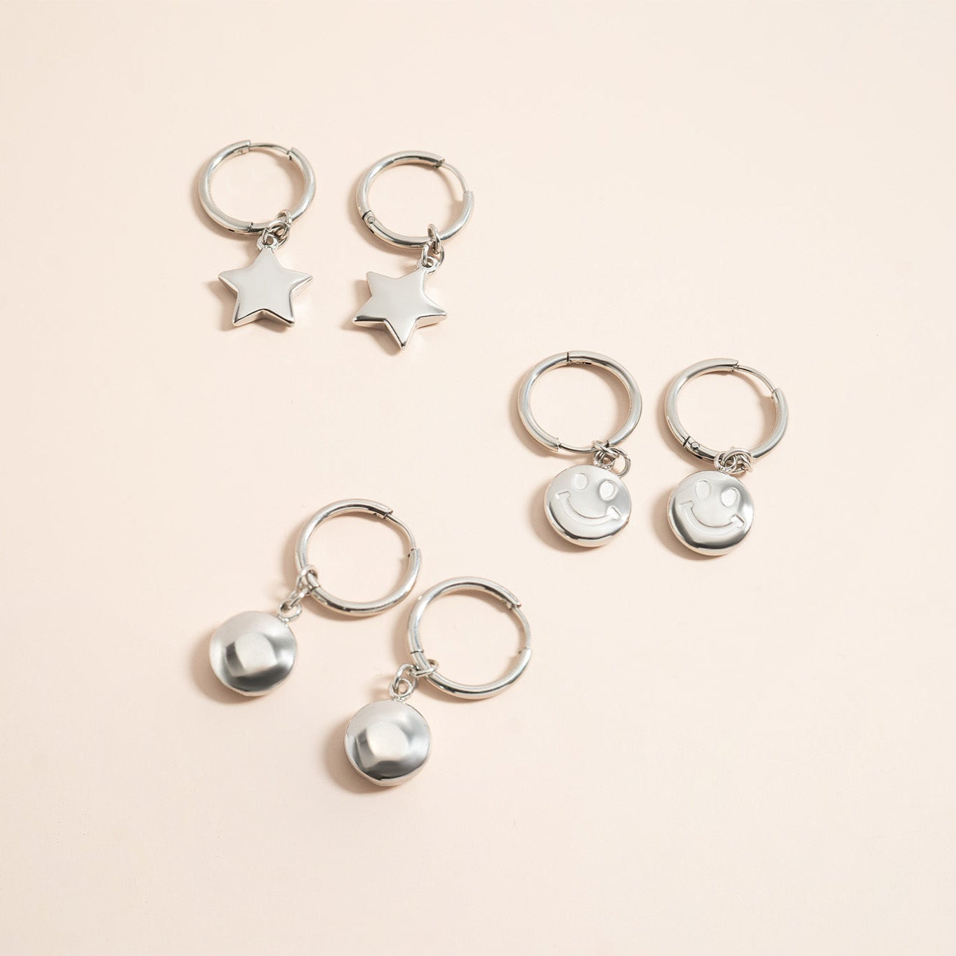 18K Gold PVD Stainless Steel Star Huggie Earrings / ERJ0070