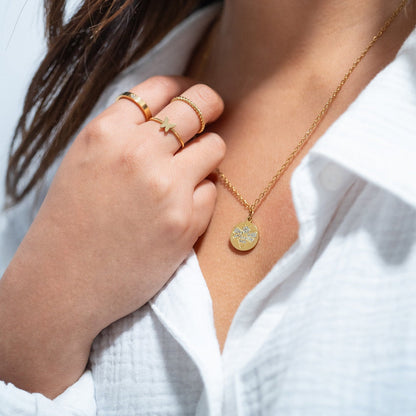 18K Gold PVD Stainless Steel Stone Bee Pendant Necklace / CHN0086