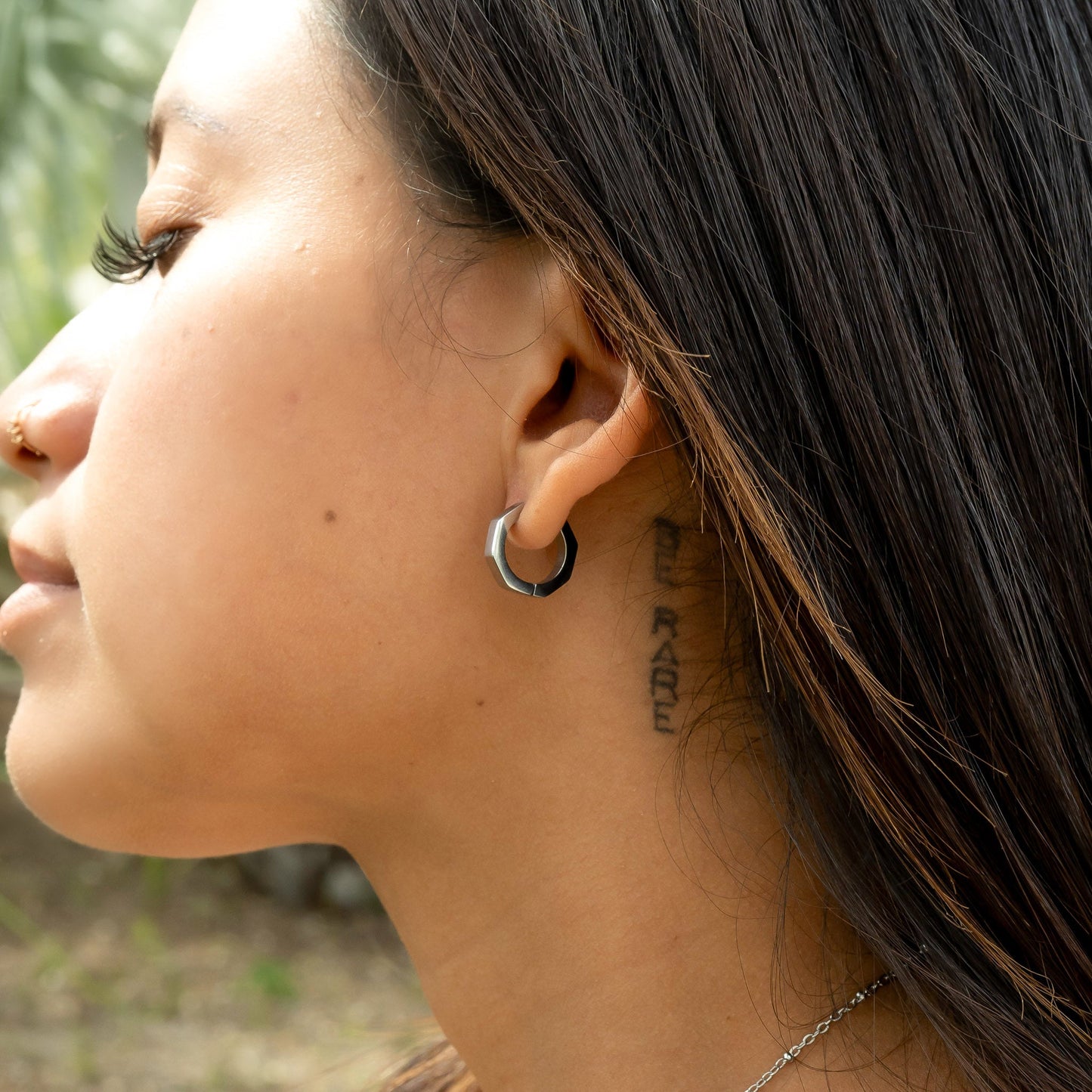 18K Gold PVD Stainless Steel Geometric Huggie Hoop Earrings / ERJ0008