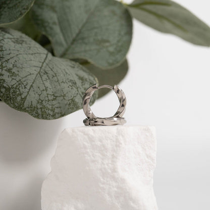 18K Gold PVD Stainless Steel Textured Twisted Huggie Hoop Earrings / ERJ0026