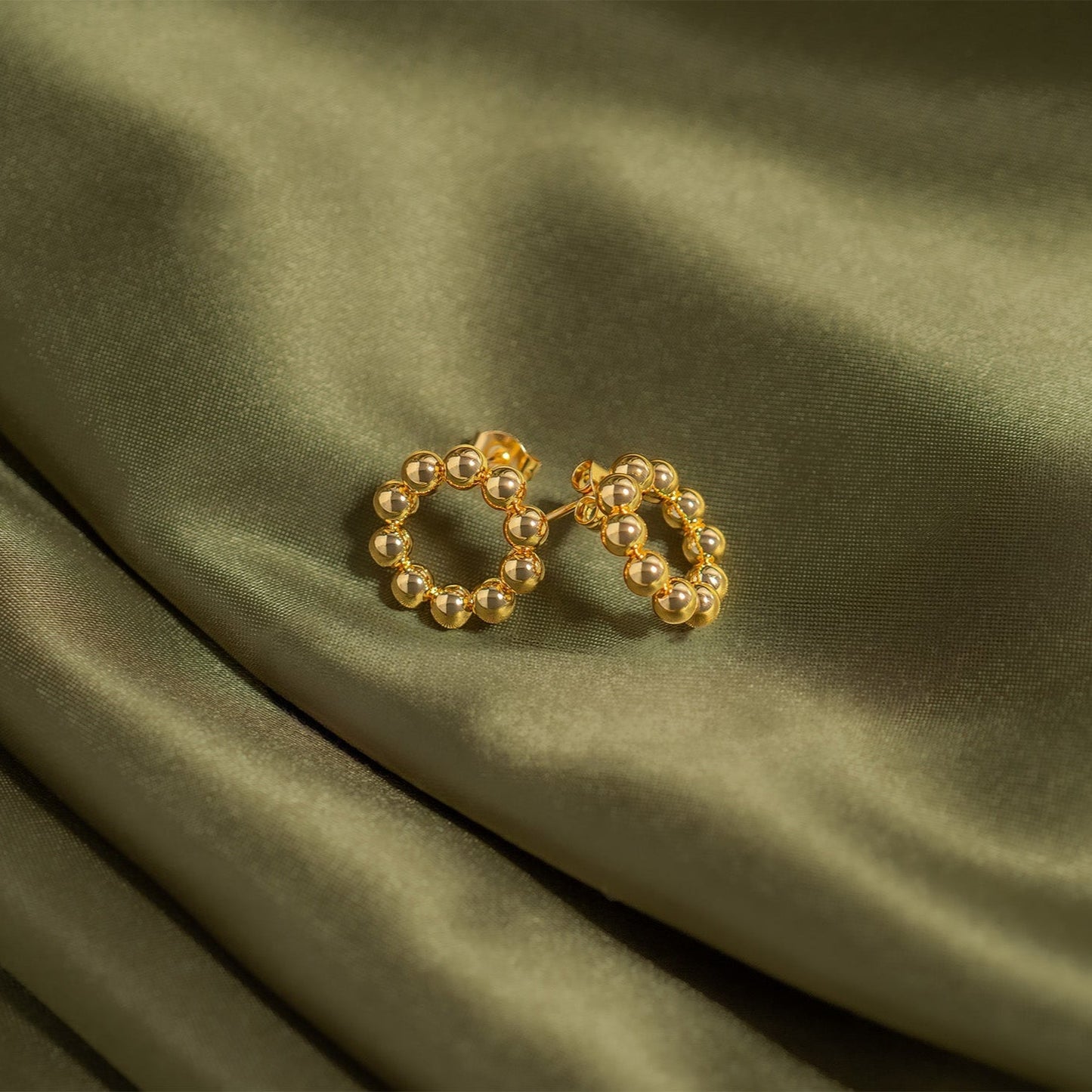 18K Gold PVD Stainless Steel Circle Ball Stud Earrings / ERJ0067