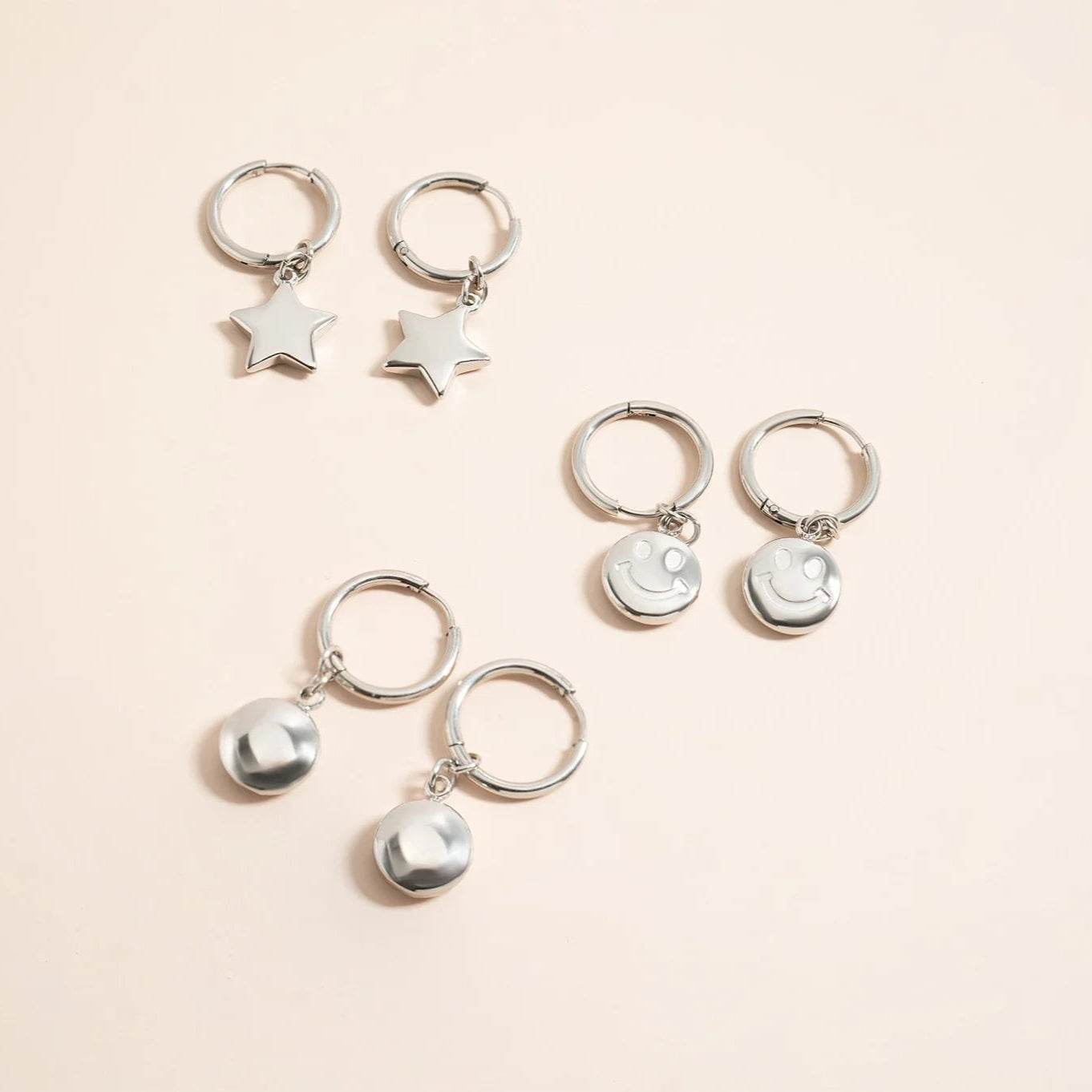 18K  Gold Stainless Steel Smiley Face Huggie Earrings / ERJ0071