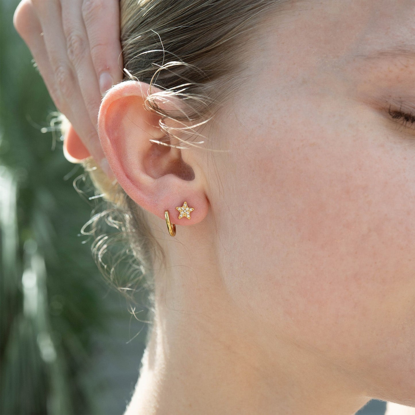 18K Gold PVD Stainless Steel Star Stud Pave Stone Earrings / ERJ0080