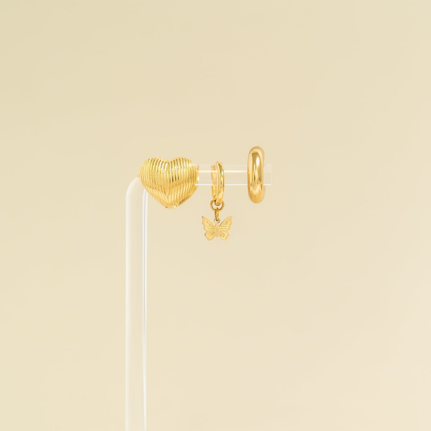 18K Gold PVD Stainless Steel Heart Huggie Earrings / ERJ0065