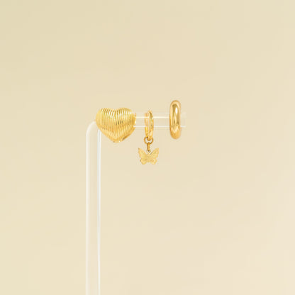 18K Gold PVD Stainless Steel Heart Huggie Earrings / ERJ0065