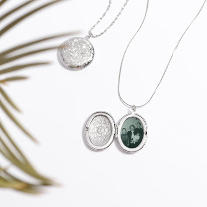 18K Gold PVD Stainless Steel Textured Oval Locket / PDL0245