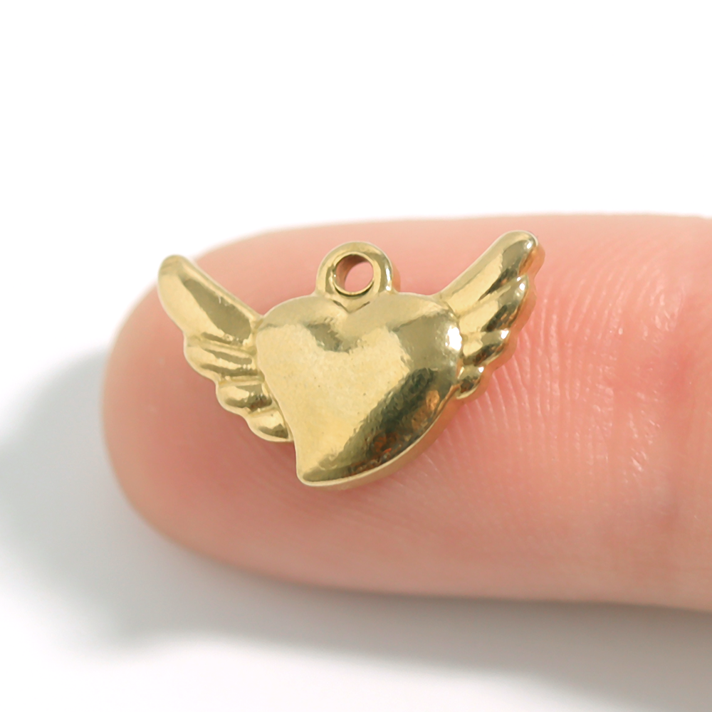 18K Gold PVD Stainless Steel Heart With Angel Wings Charm / PDL0107