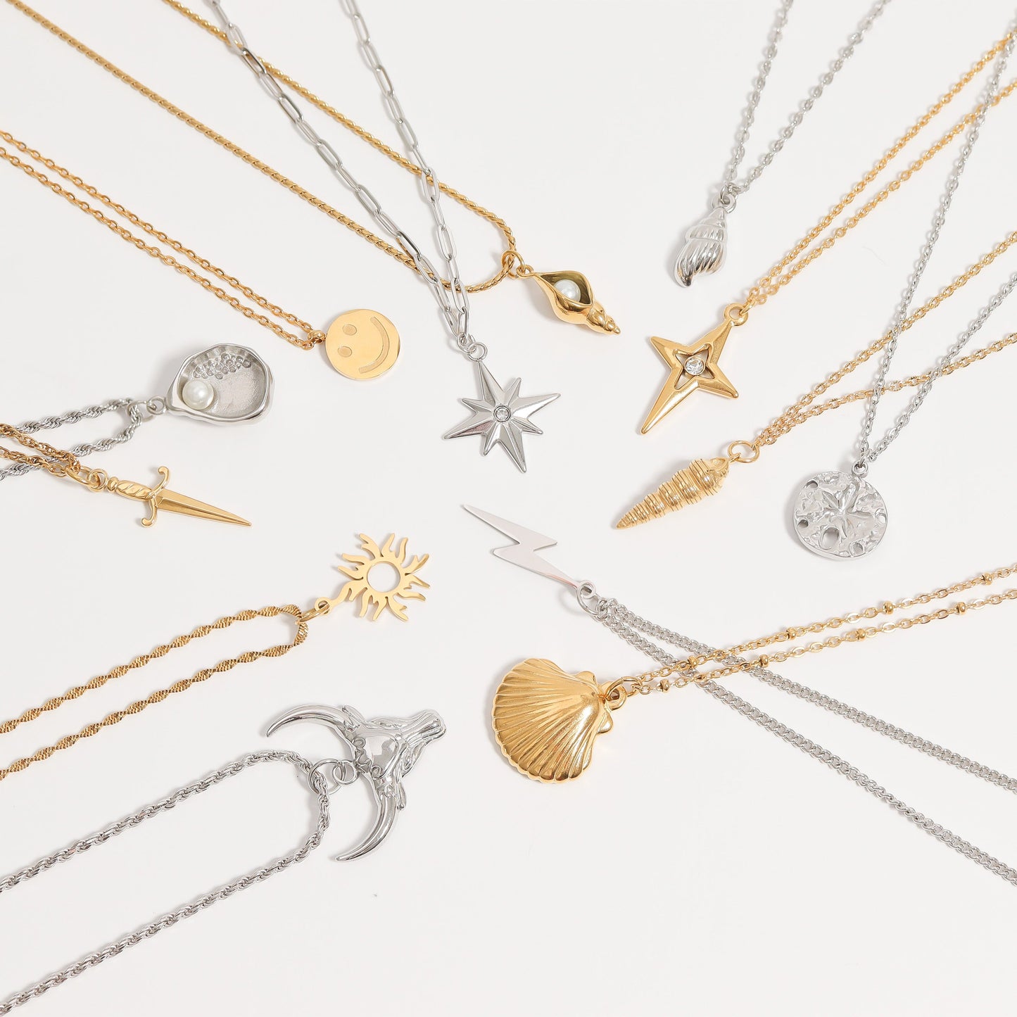 18K Gold PVD Stainless Steel Horn Shell Charm / PDL0184