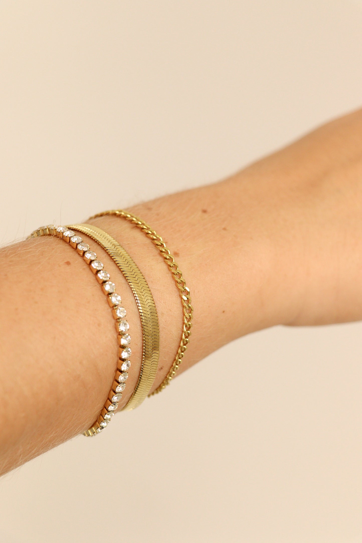 18K Gold PVD Stainless Steel Diamond Cut Curb Chain Bracelet / BRJ9098