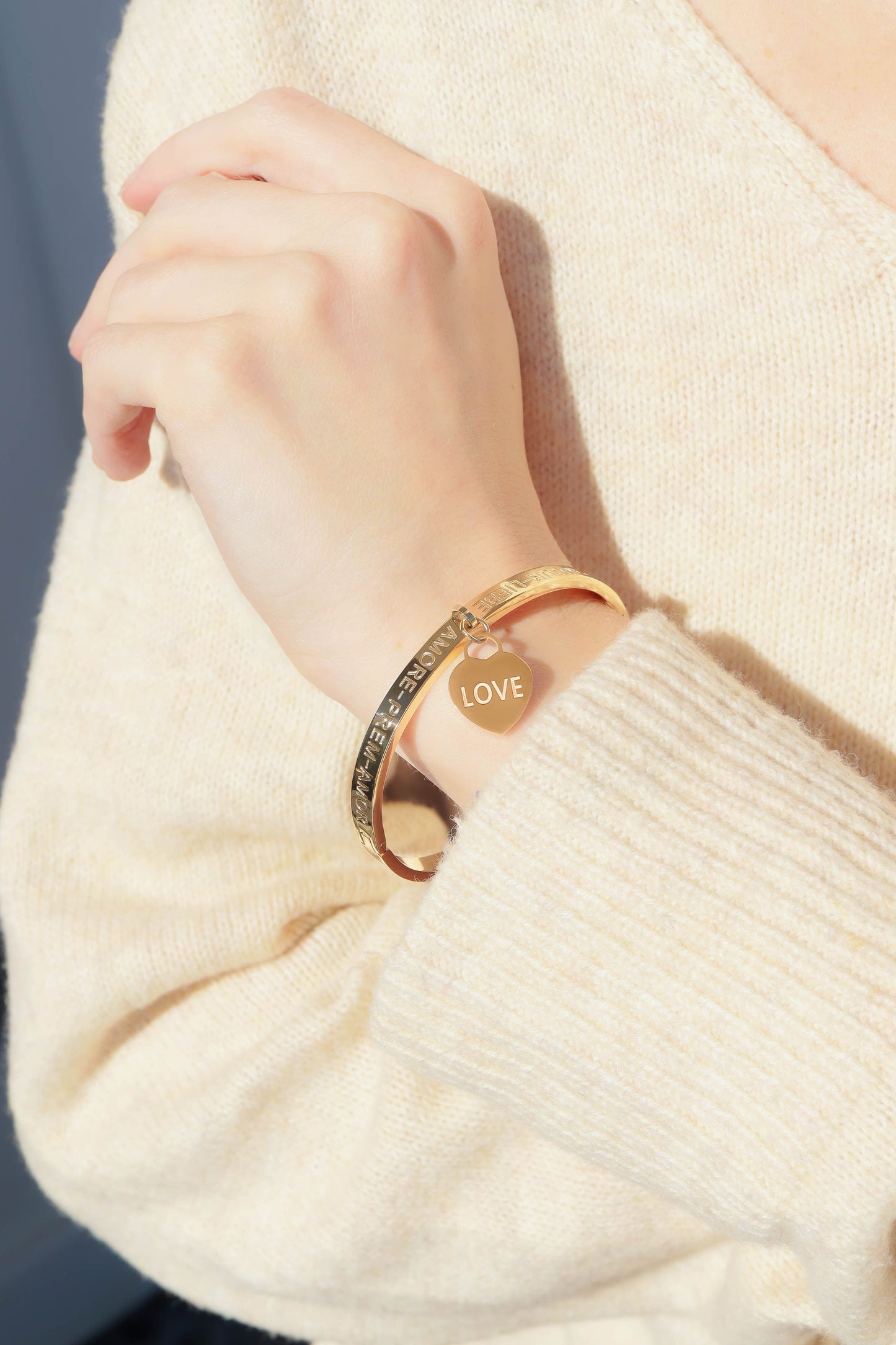 18K Gold PVD Stainless Steel Love Languages Heart Charm Bangle / BRJ1013