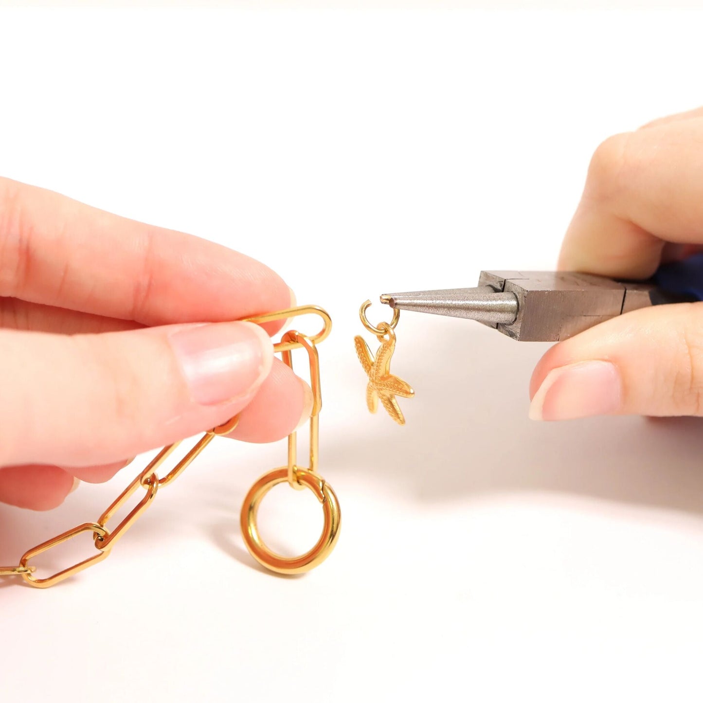 18K Gold PVD Stainless Steel Circle Carabiner / ENC0036