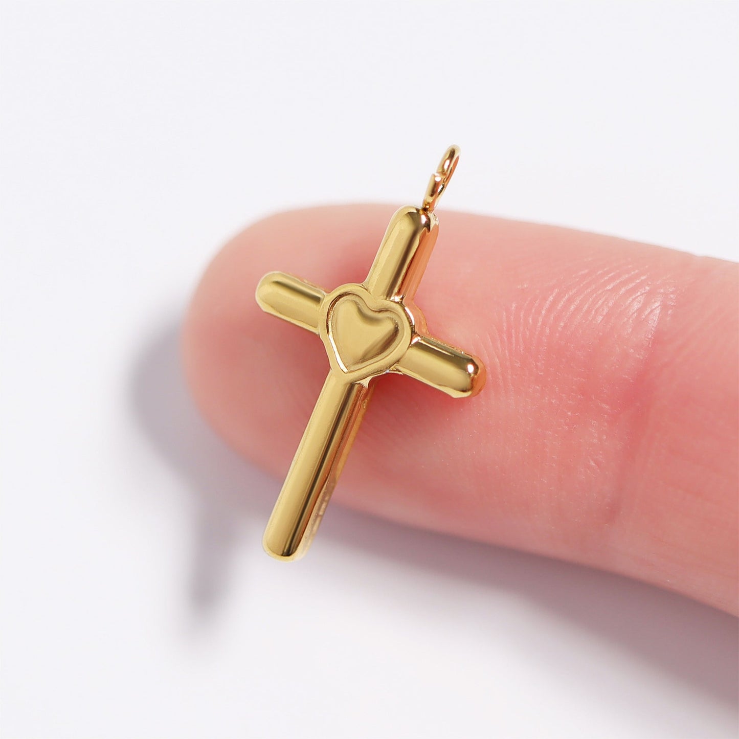 18K Gold PVD Stainless Steel Cross with Heart Charm / PDL0058