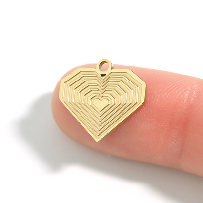 18K Gold PVD Stainless Steel Geometric Heart Charm / PDL0086