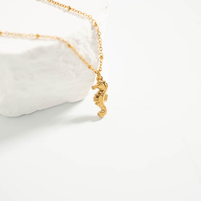 18K Gold PVD Stainless Steel Seahorse Charm / PDL0096