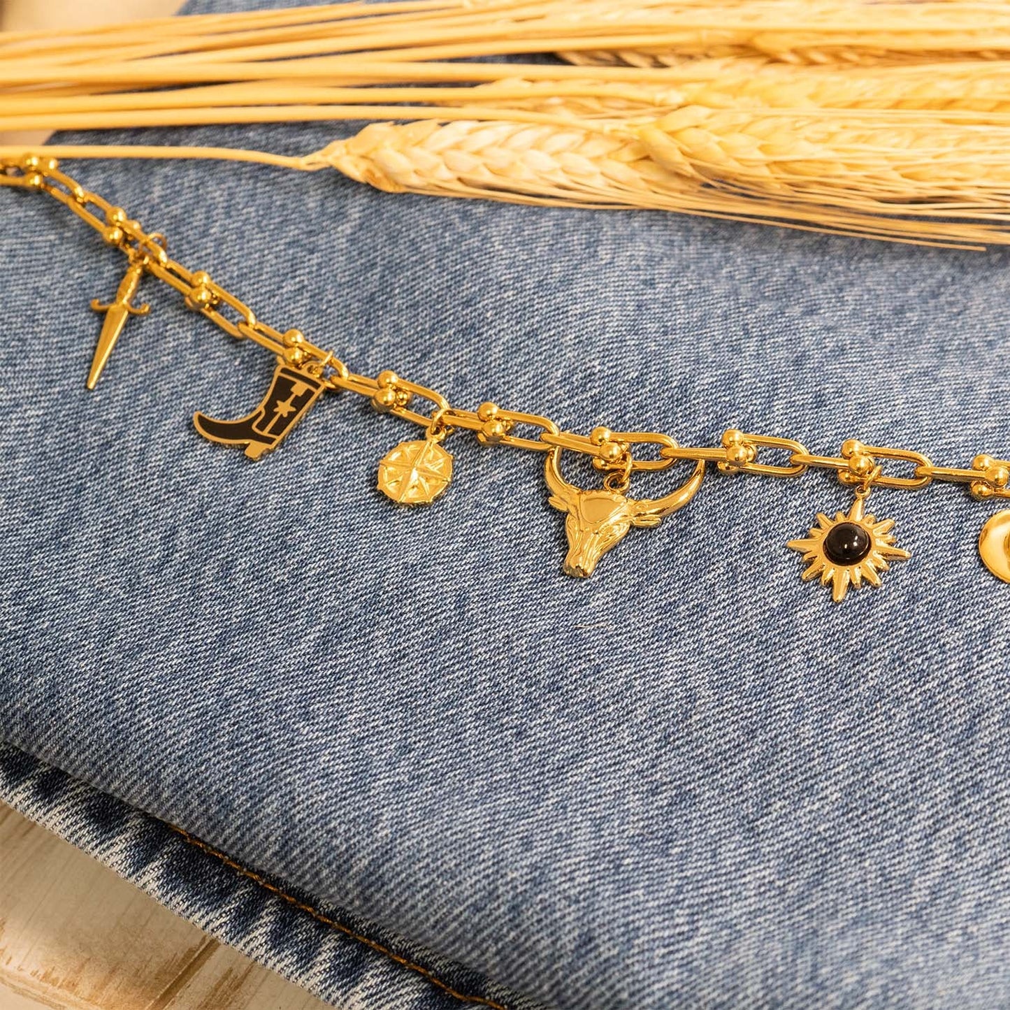 18K Gold PVD Stainless Steel Dagger Charm / PDL0199