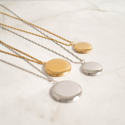 18K Gold PVD Stainless Steel Round Locket / PDL0242