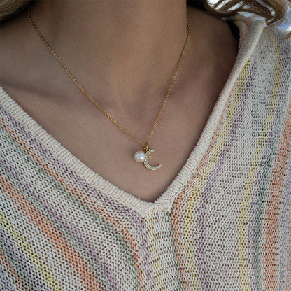 18K Gold PVD Stainless Steel Pearl Moon Charm / PDL0250