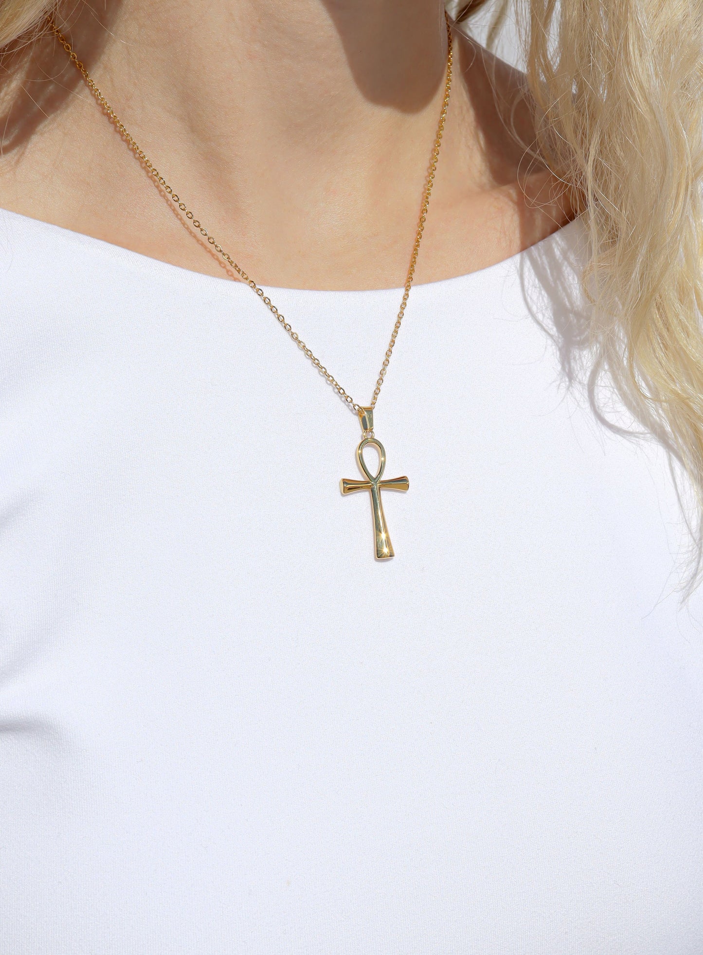 18K Gold PVD Stainless Steel Small Ankh Charm / PDL0257