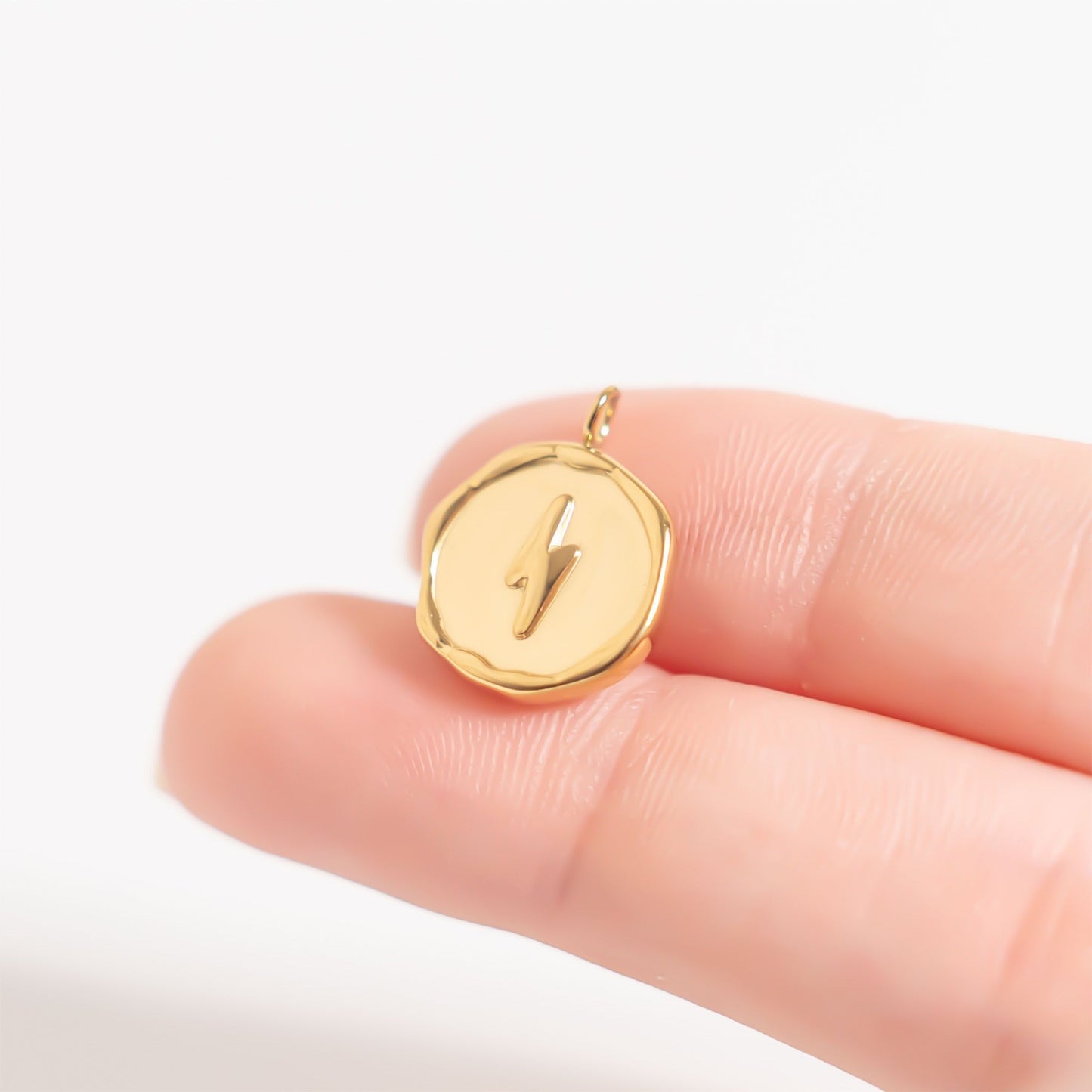 18K Gold PVD Stainless Steel Lightning Bolt Pendant / PDL0301