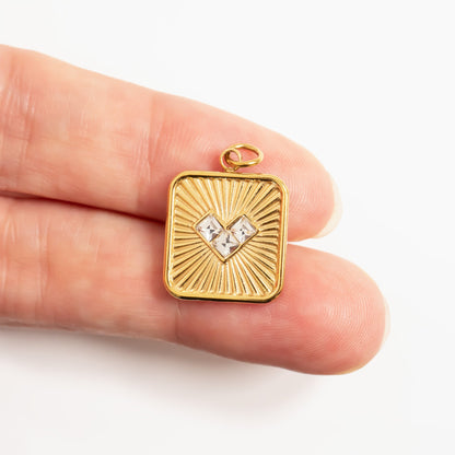 18K Gold PVD Stainless Steel Stone Heart Pendant / PDL0305