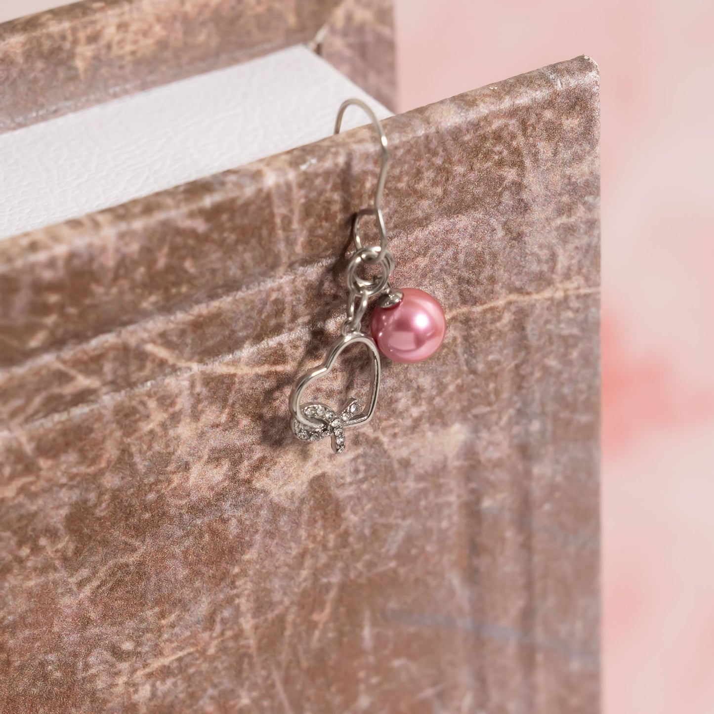 18K Gold PVD Stainless Steel Pink Pearl Charm / PDL0318