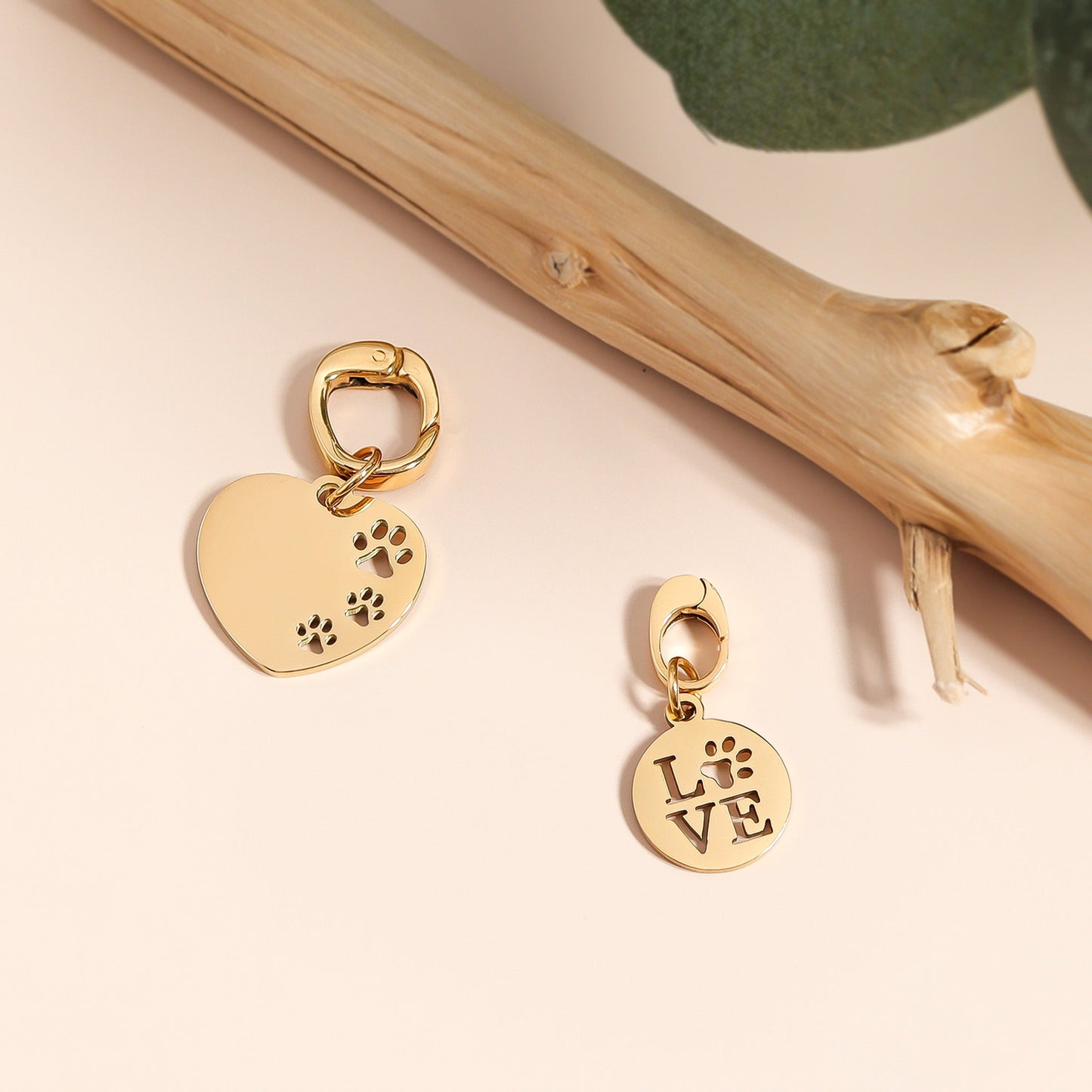 18K Gold PVD Stainless Steel Paw Print Love Charm / PDL0136