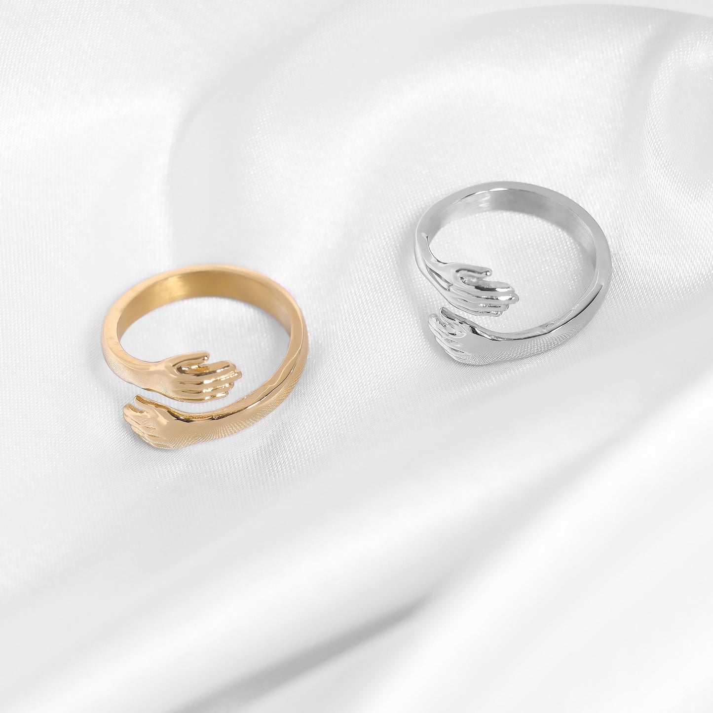 Stainless Steel Hug Ring / KSS0001