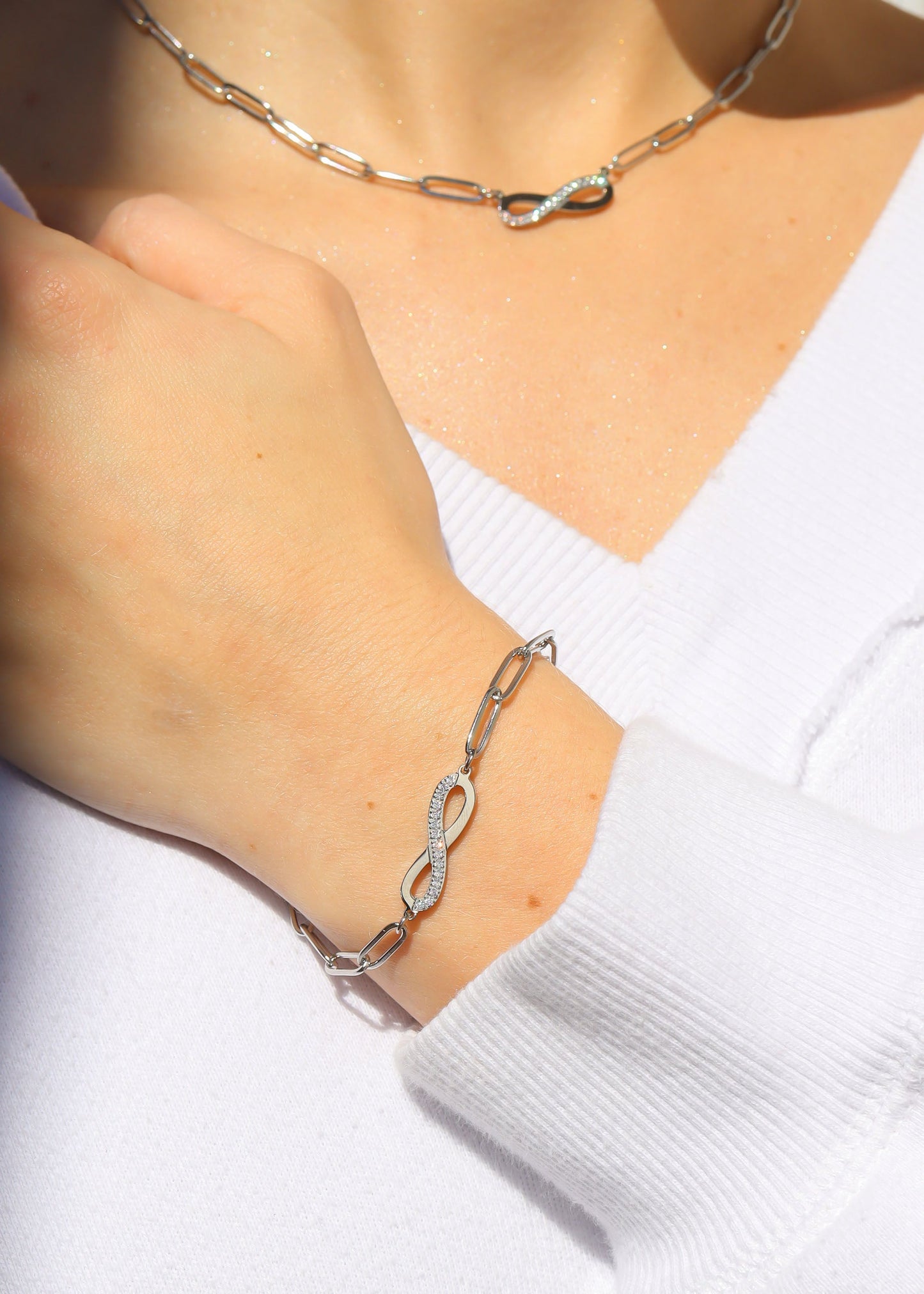 18K Gold PVD Stainless Steel Stone "Infinity" Paperclip Chain Bracelet / BRJ1007
