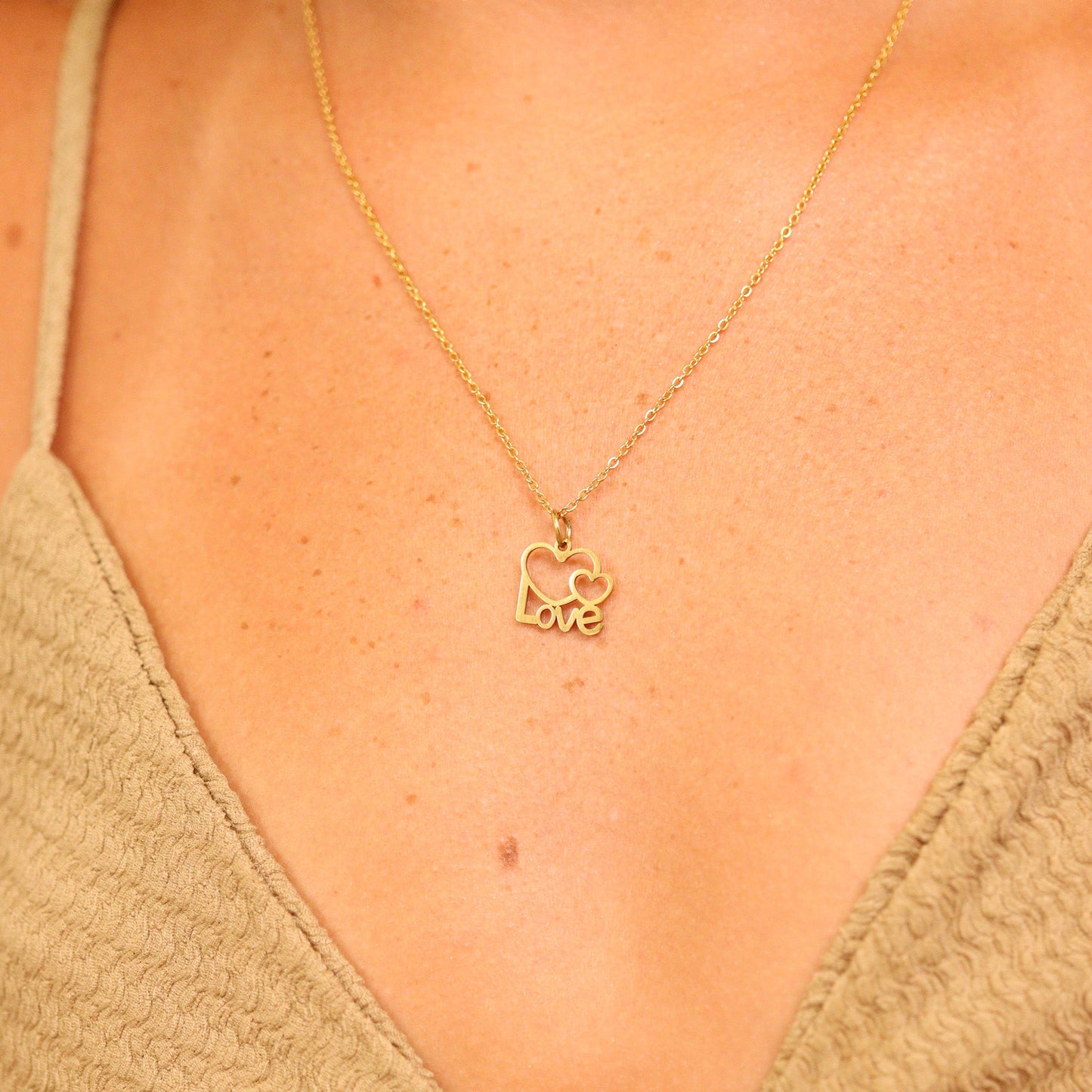 18K Gold PVD Stainless Steel Cutout Love Heart Charm / PDL0088