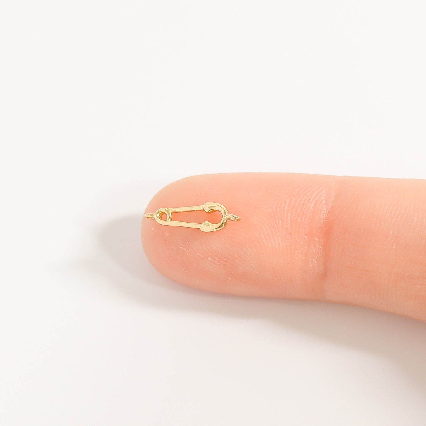 .925 Sterling Silver Horizontal Safety Pin Charm for Permanent Jewelry / PMJ1027