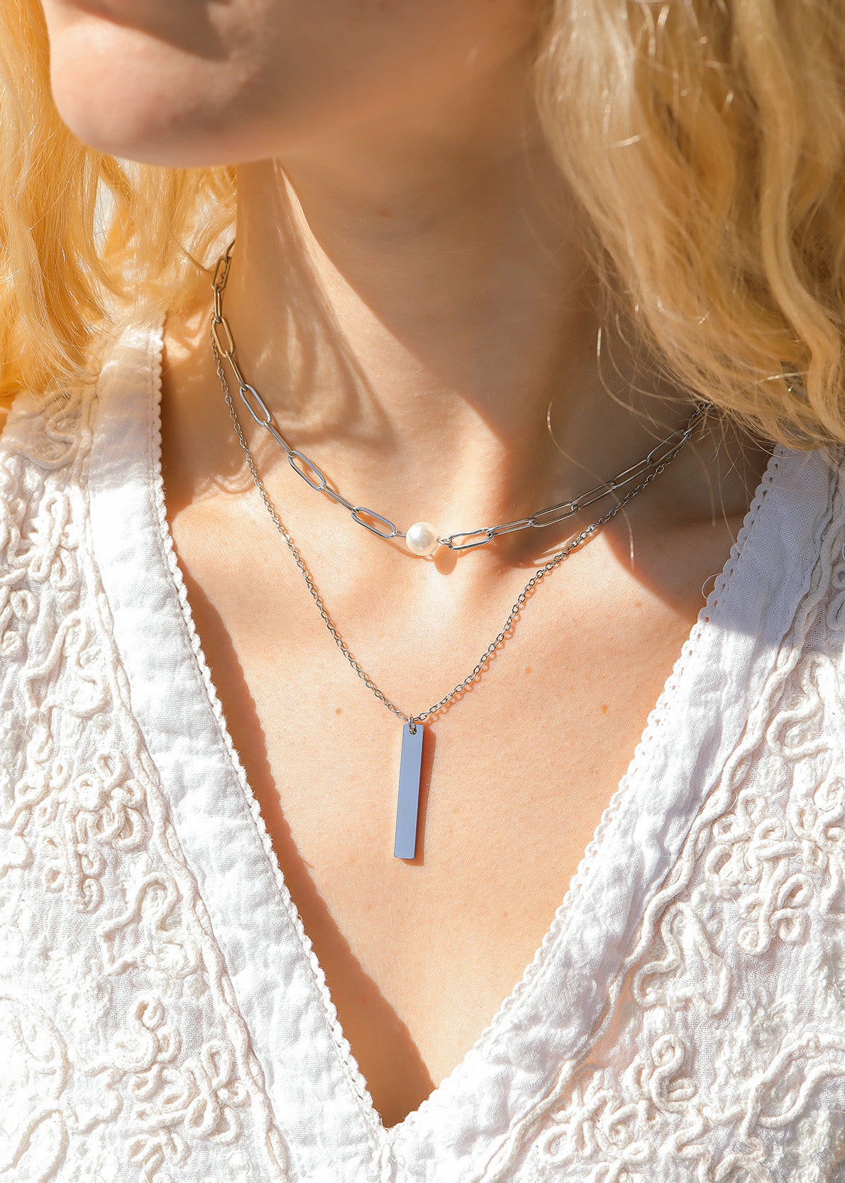 18K Gold PVD Stainless Steel Vertical Bar Necklace / SBB0299