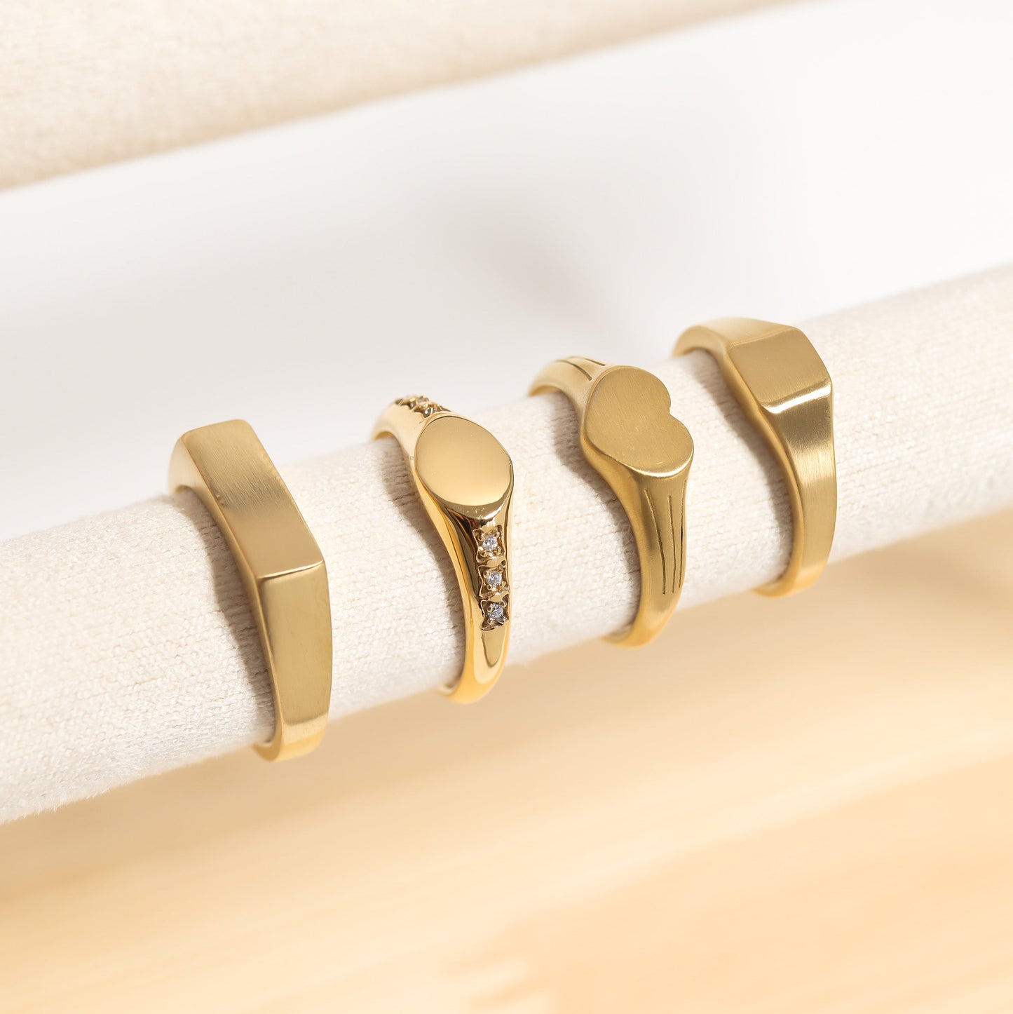 18K Gold PVD Stainless Steel Blank Engravable Heart Signet Ring / ESR0004