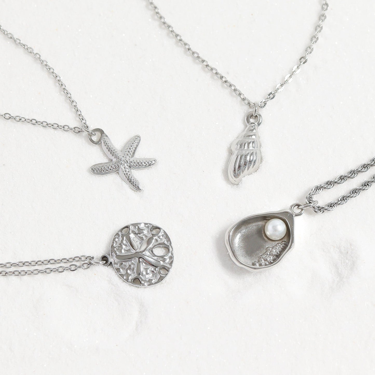 18K Gold PVD Stainless Steel Seashell Charm / PDL0190