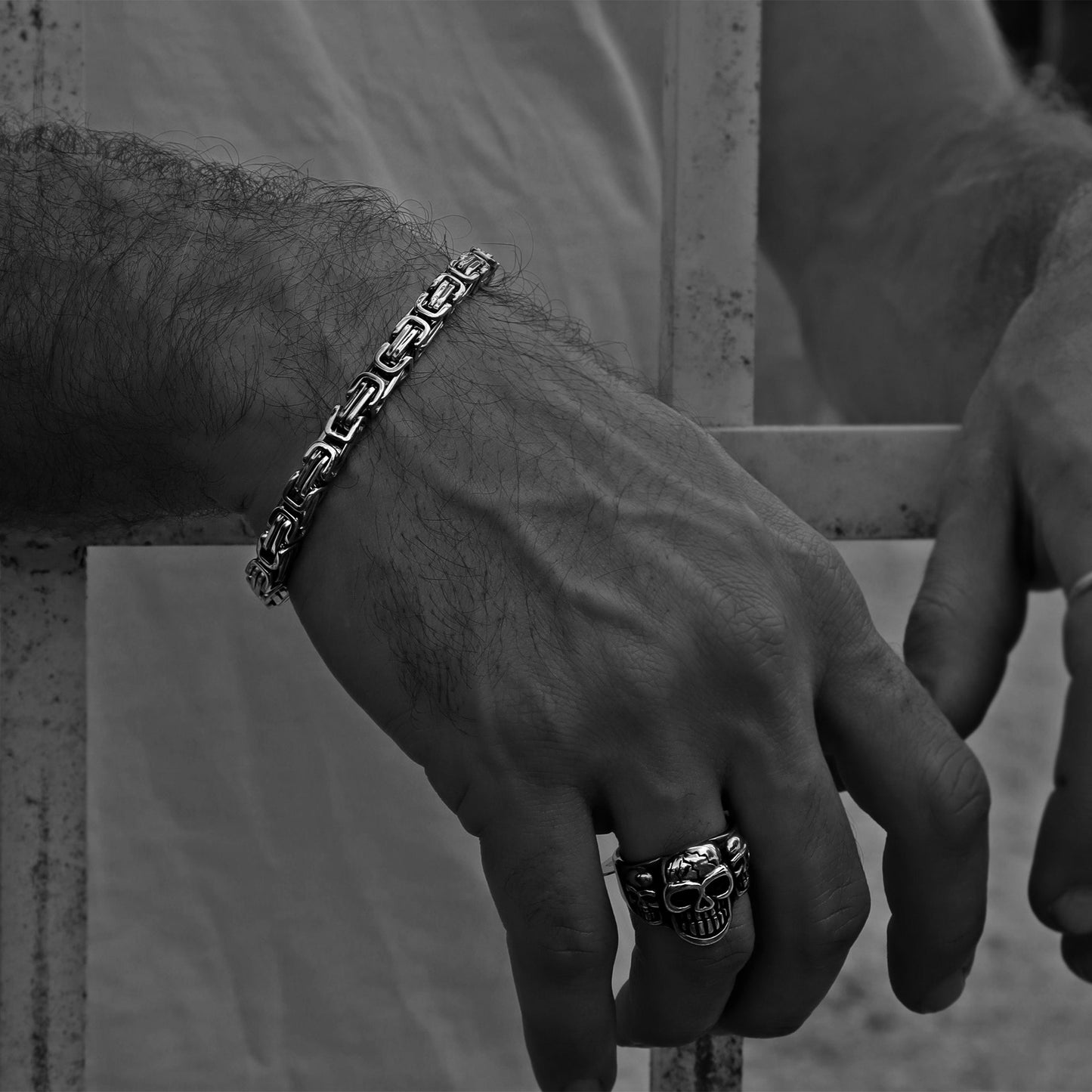 Stainless Steel Byzantine Chain Bracelet / BRJ9087